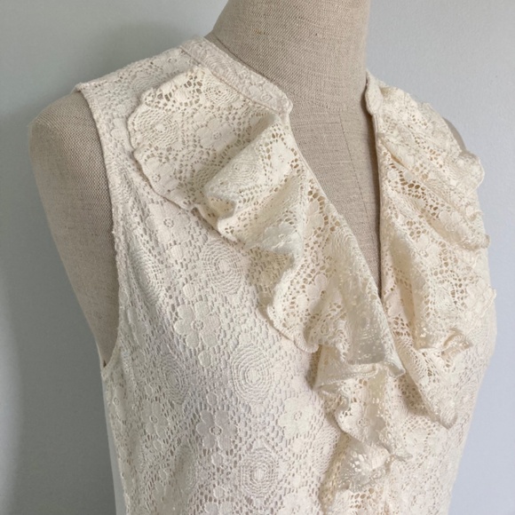 Chaps Lacy Sleeveless Blouse - Picture 3 of 6
